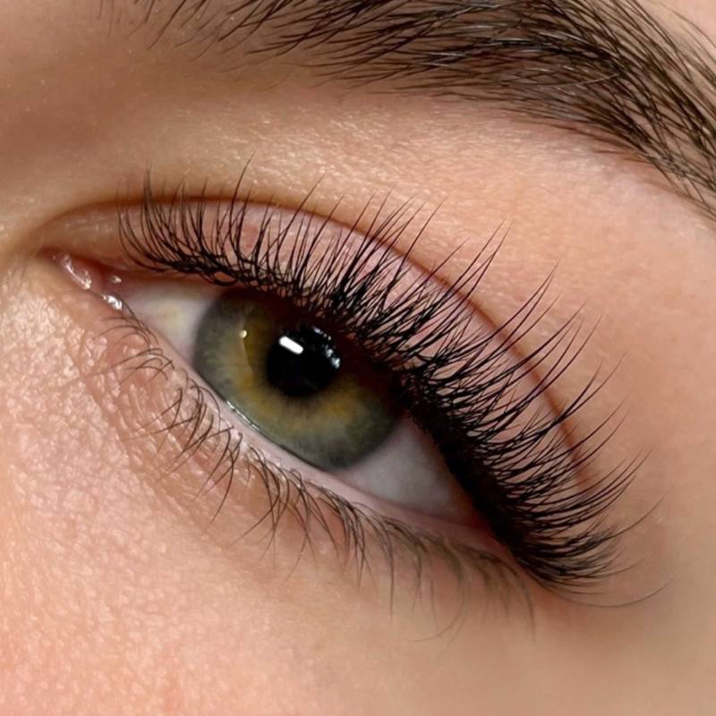 eyelash extensions vaughan, classic eyelash extensions, classic eyelash extension, full set classic eyelash extensions, eyelash extensions classic