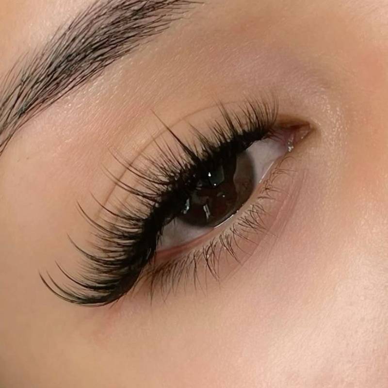 eyelash extensions near me, eyelash extension salon near me​, eyelash extensions toronto​, eyelash extension near me, hybrid eyelash extensions, eyelash extensions price​